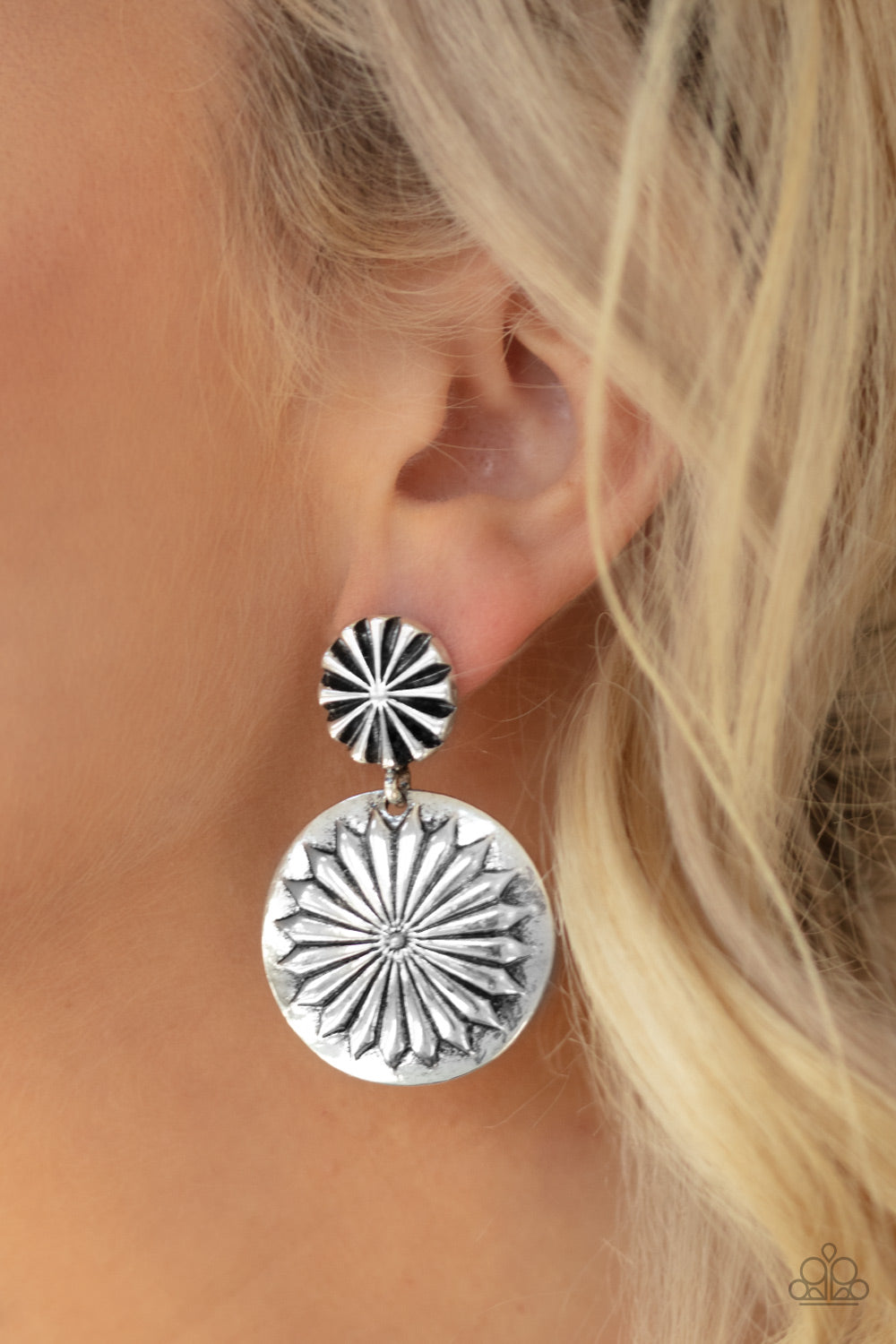Paparazzi Earrings - Fierce Florals - Silver