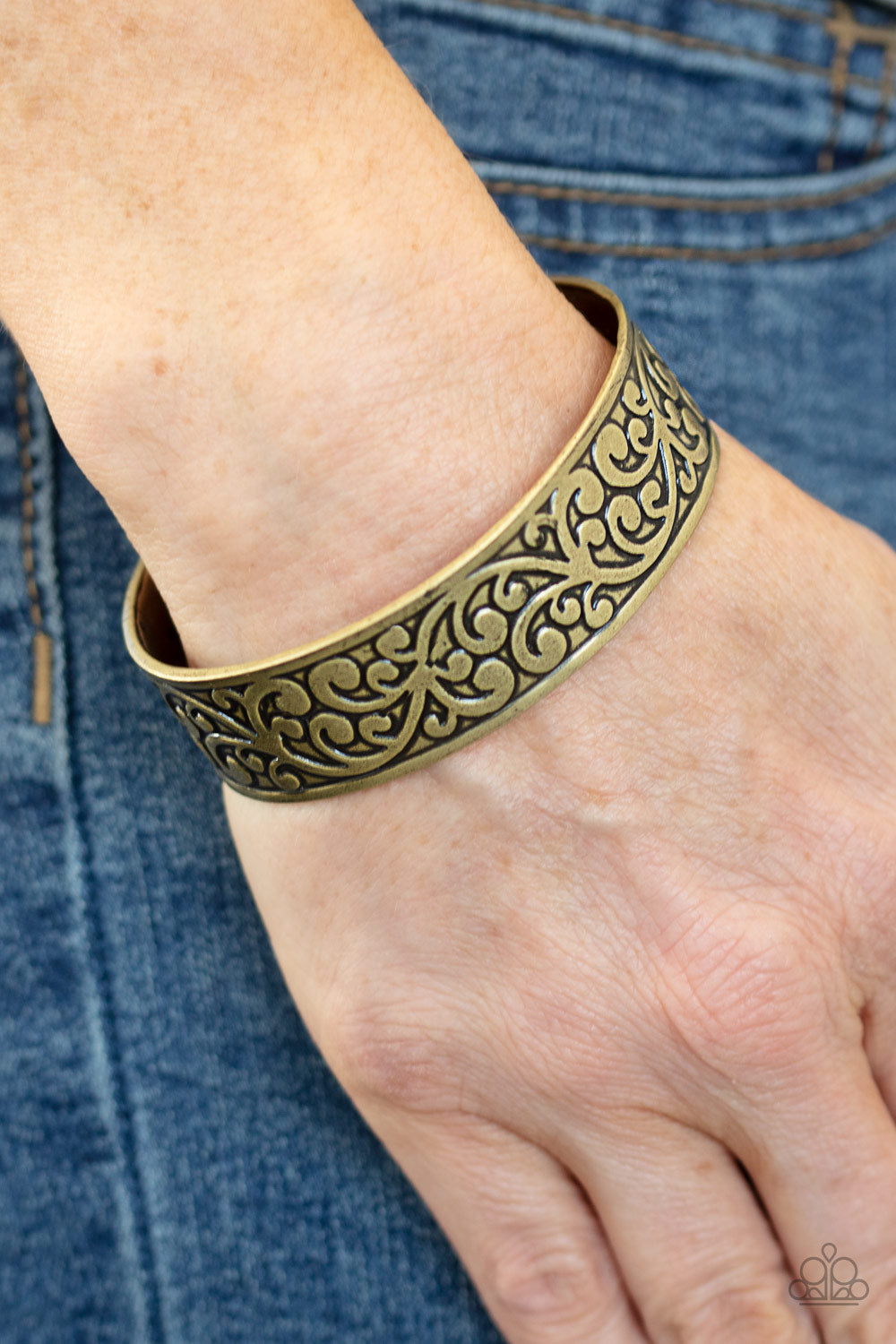Paparazzi Bracelets - Read The VINE Print - Brass