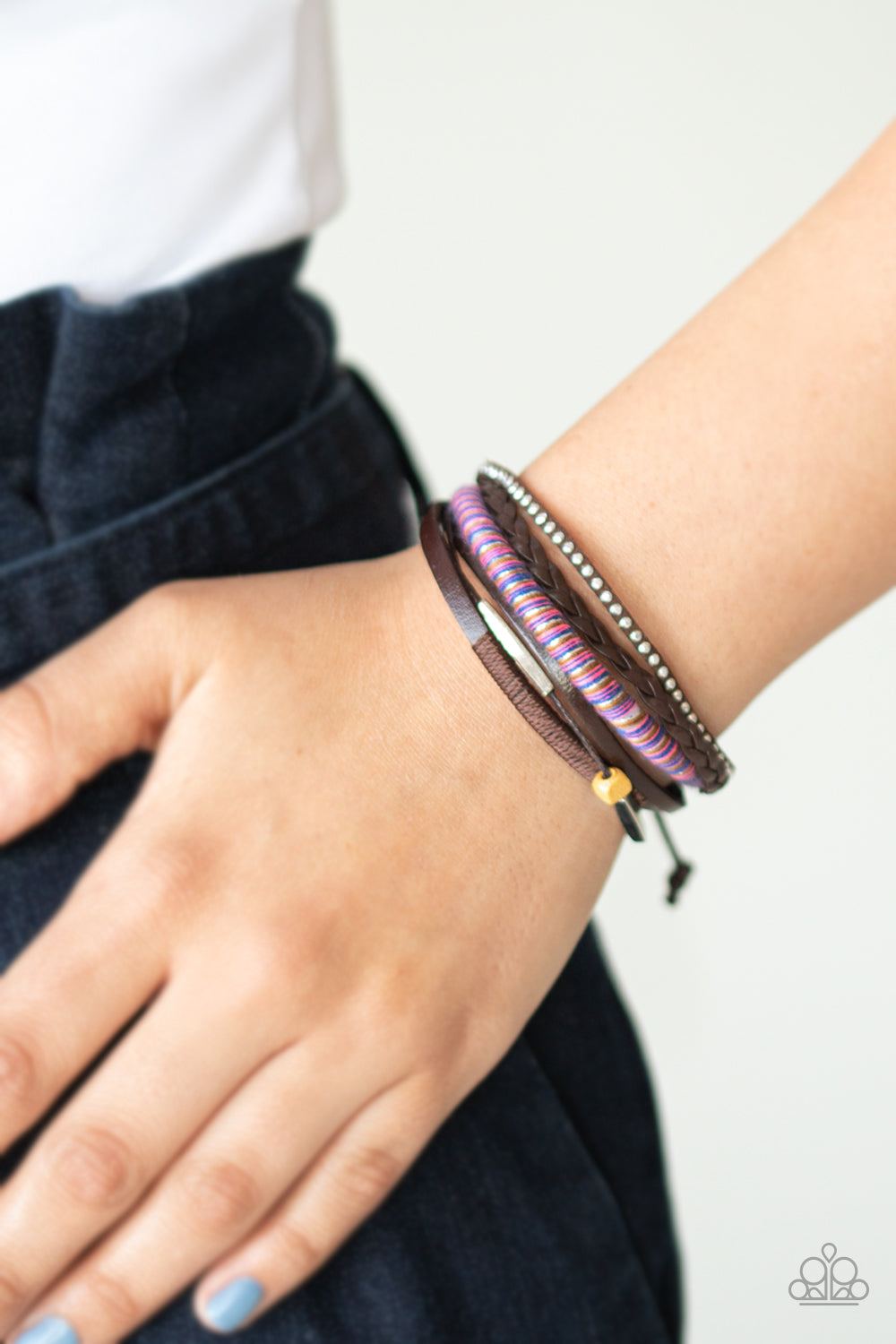 Paparazzi Urban Collection - Wander - Struck - Multi