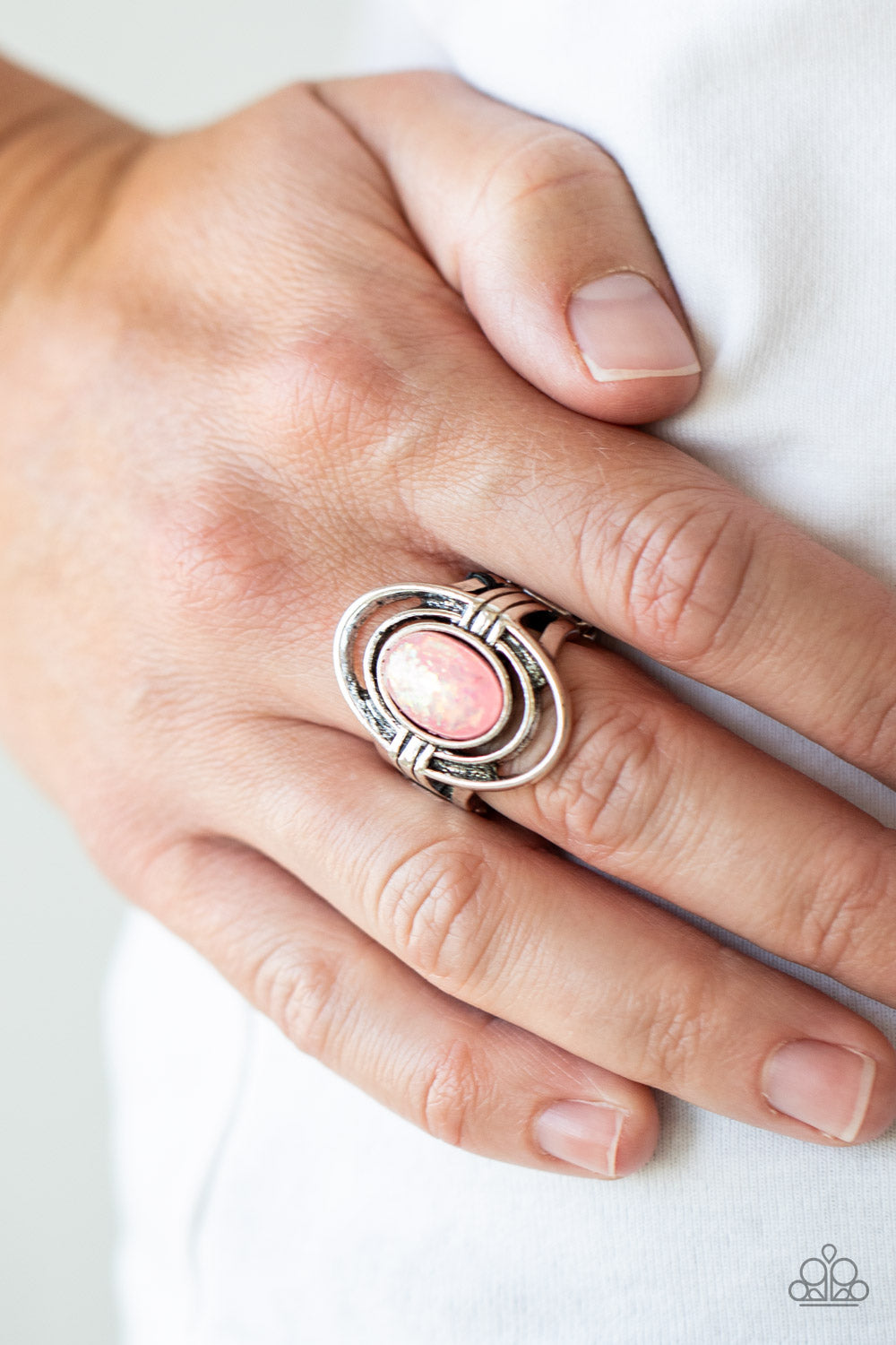 Paparazzi Rings - Peacefully Pristine - Pink