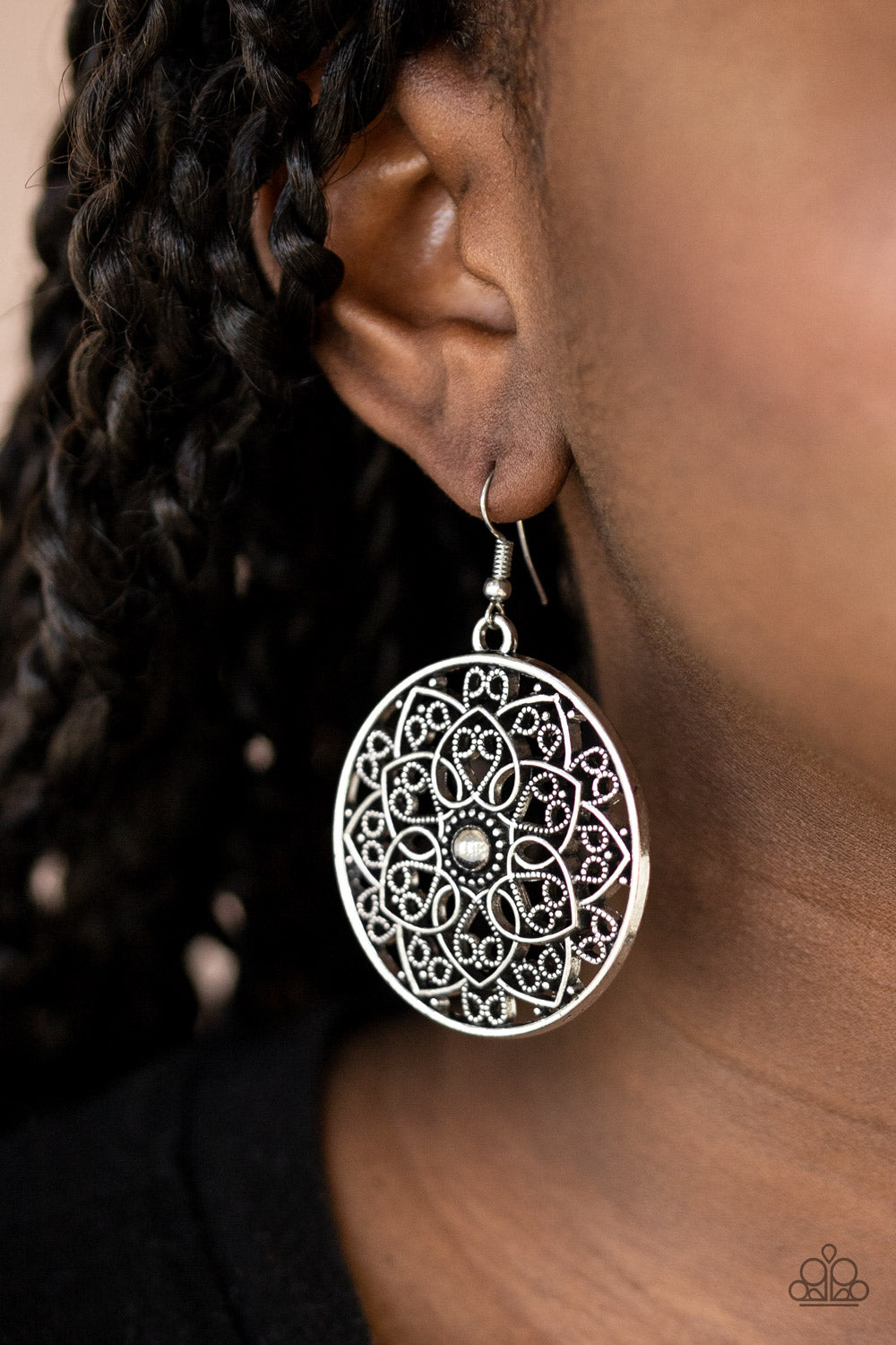 Paparazzi Earrings - Petal Prana - Silver
