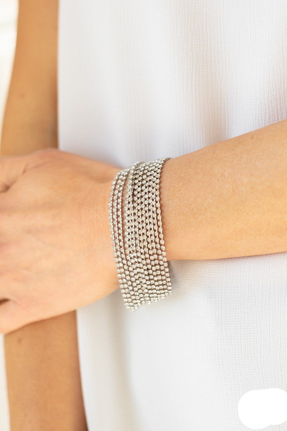 Paparazzi Bracelets - I Woke Up Like This - White