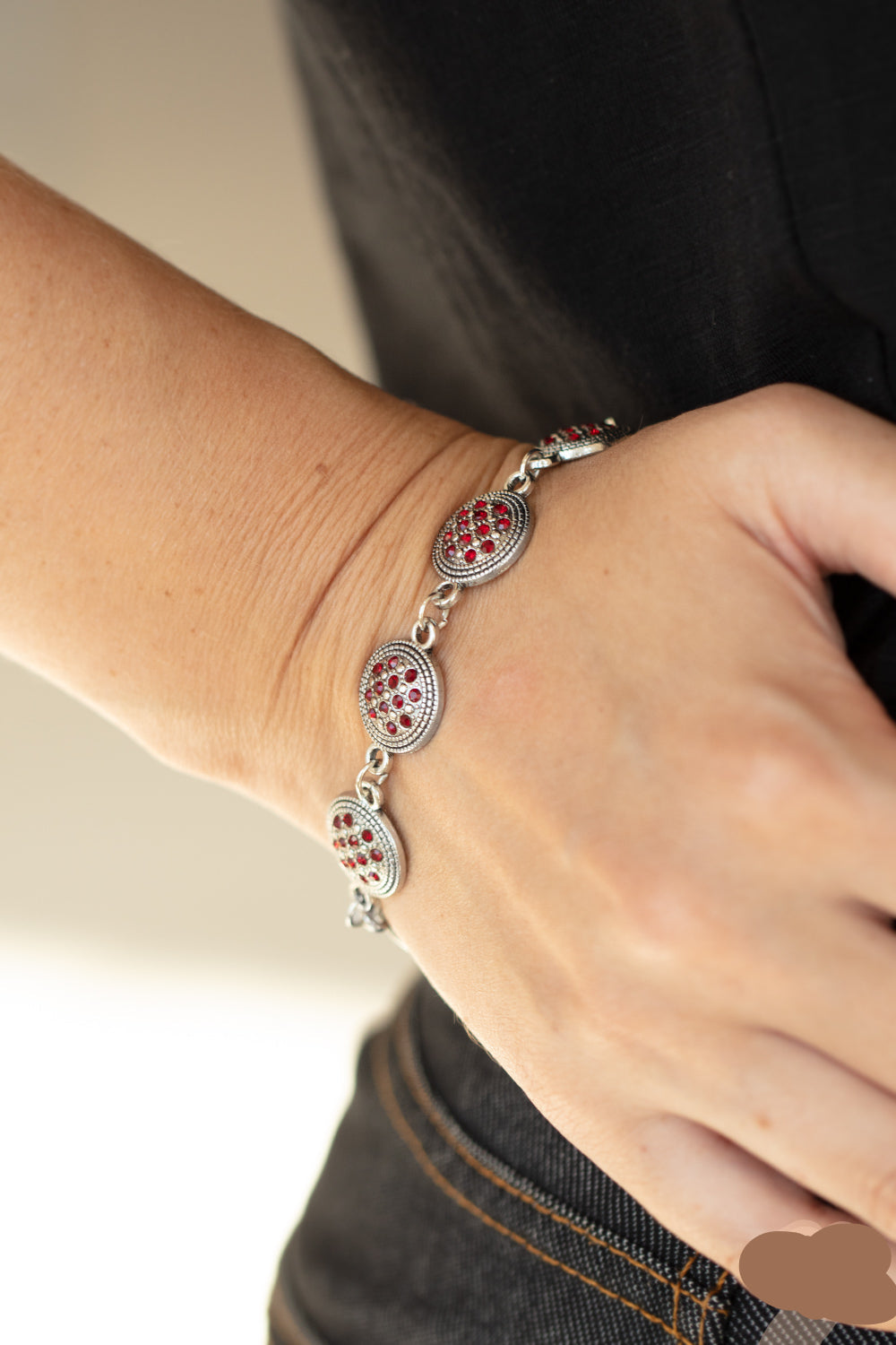 Paparazzi Bracelets - By Royal Decree - Red - B553