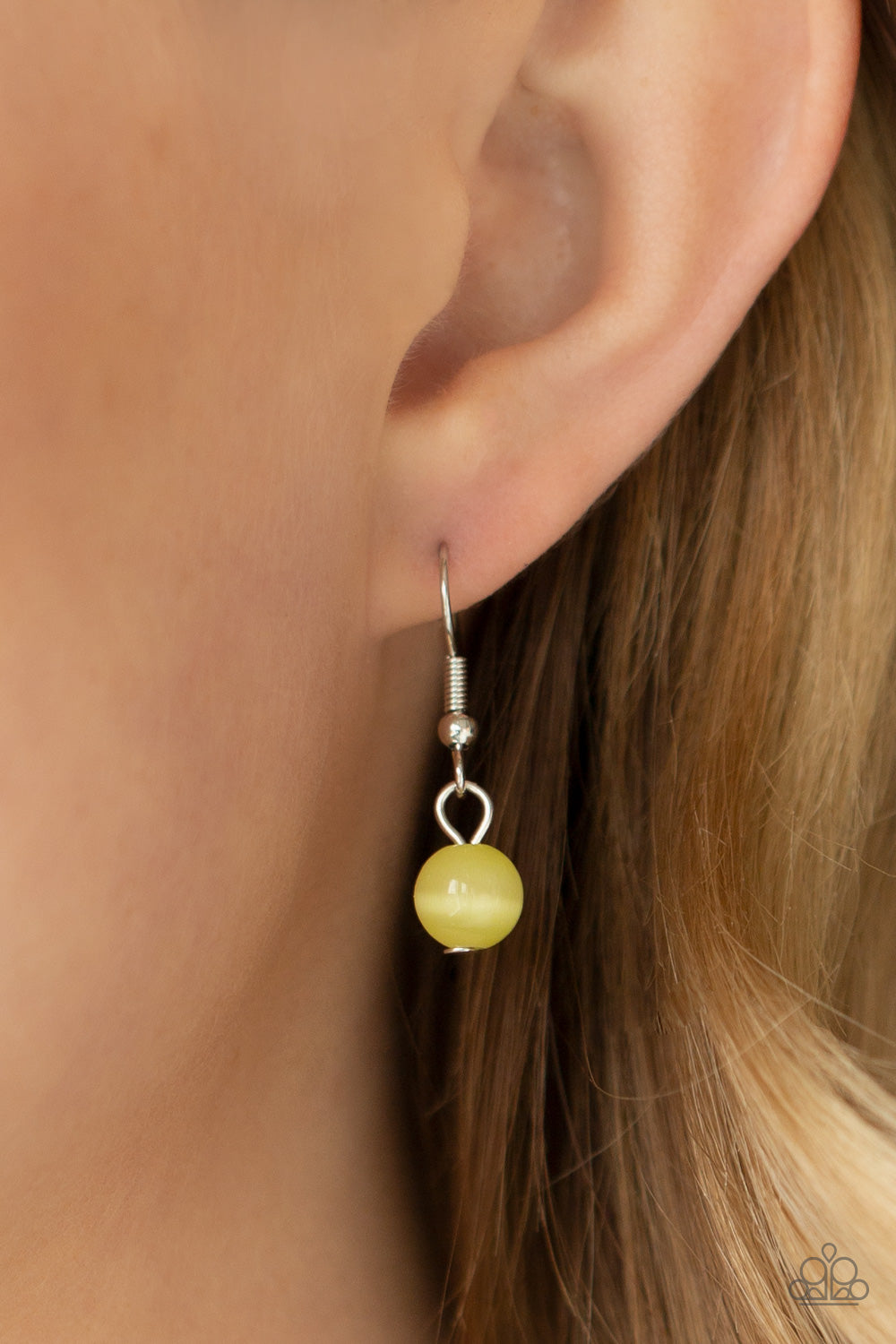 Paparazzi Necklaces - Look Into My Aura - Yellow