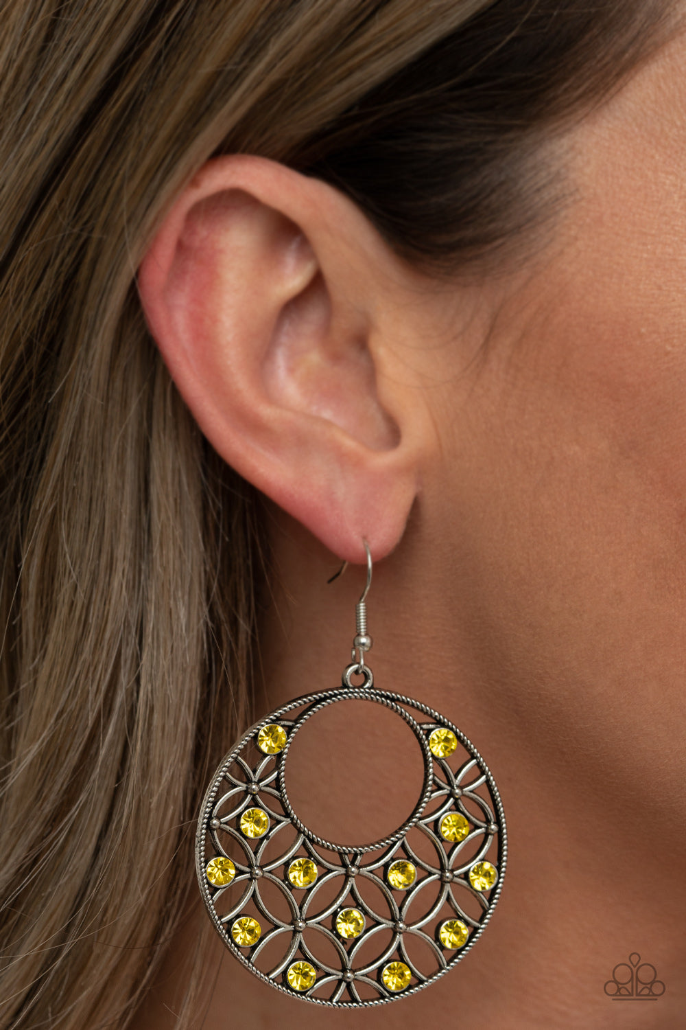 Paparazzi Earrings - Garden Garnish - Yellow
