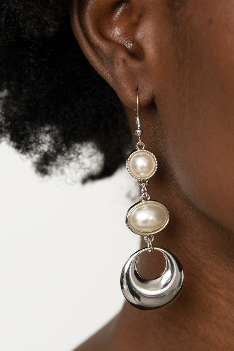 Paparazzi Earrings - Bubbling To The Surface - White