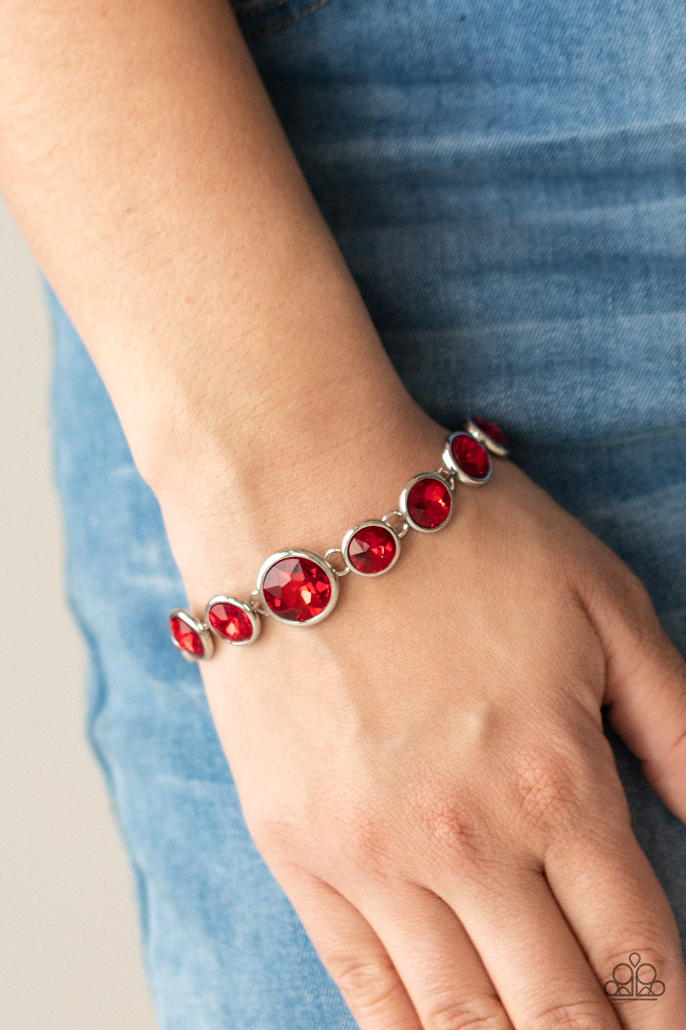 Paparazzi Bracelets - Lustrous Luminosity - Red