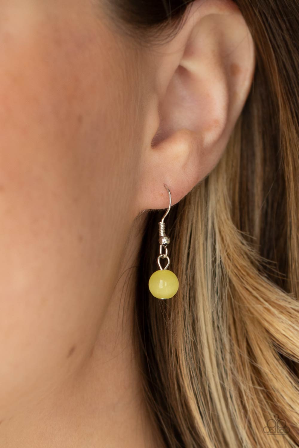 Paparazzi Necklaces - Ritzy Refinement - Yellow