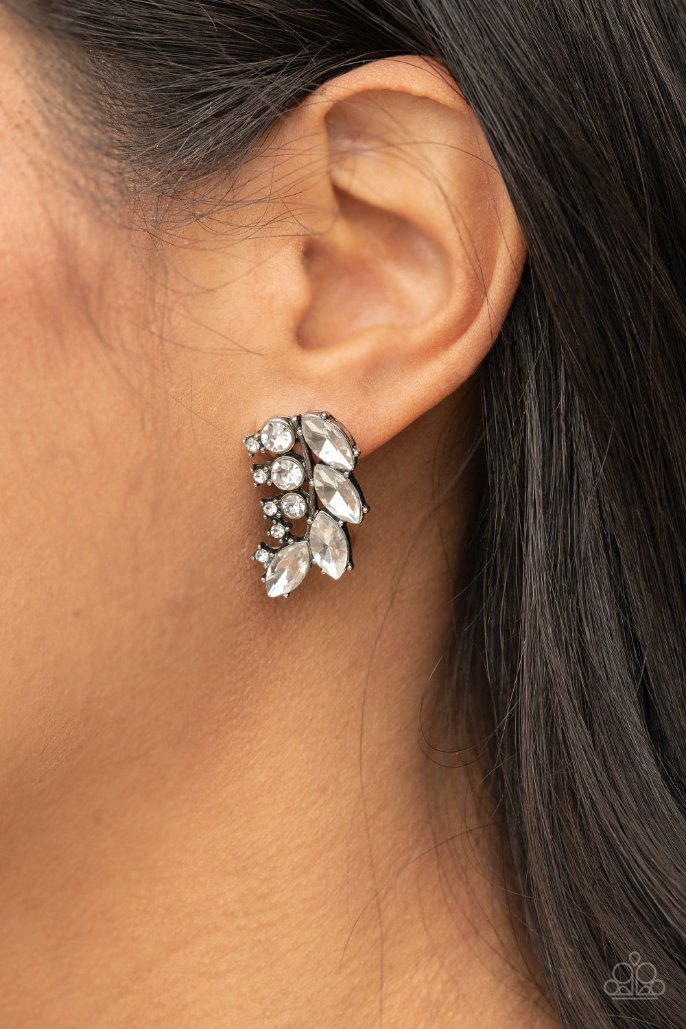 Paparazzi Earrings - Flawless Fronds - White