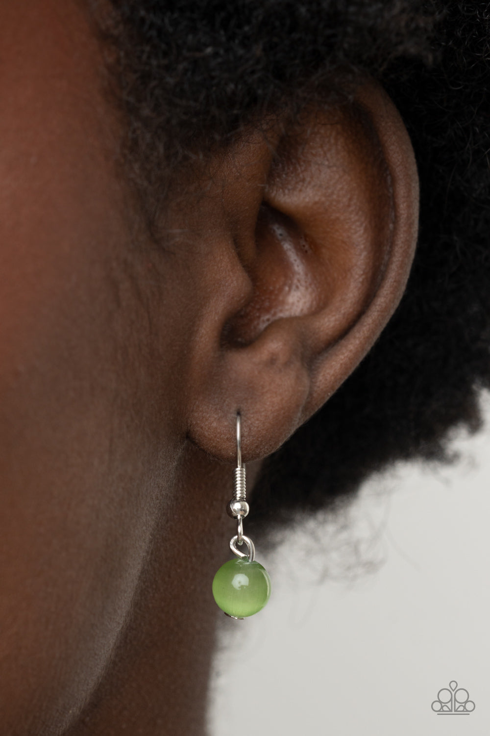 Paparazzi Necklaces - Ethereally Elemental - Green