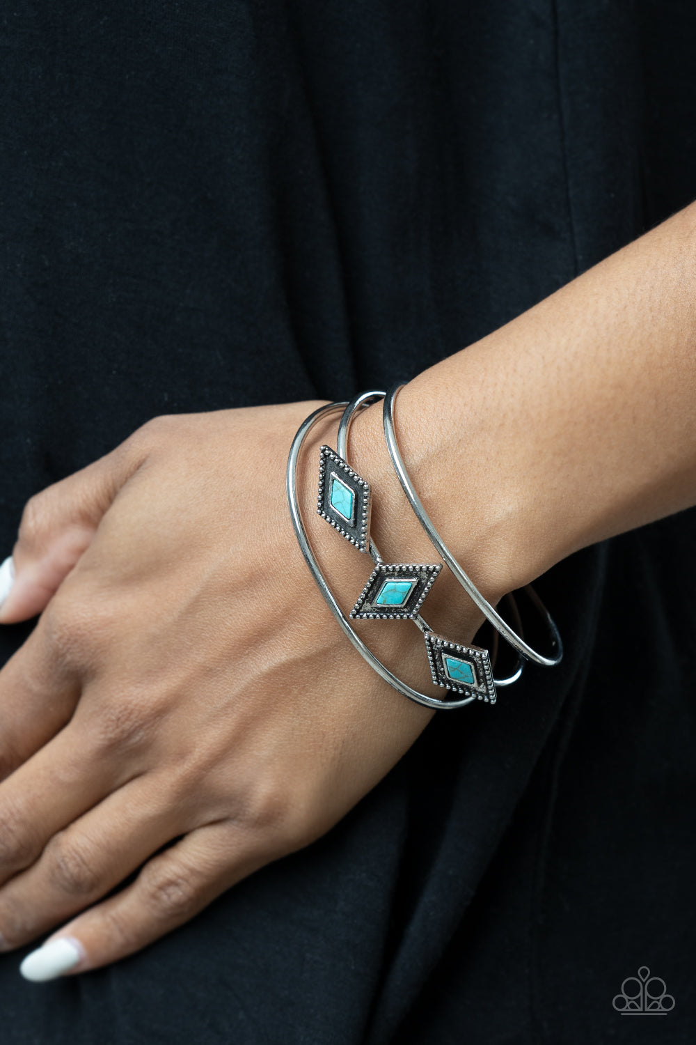 Paparazzi Bracelets - Desert Diamondback - Blue