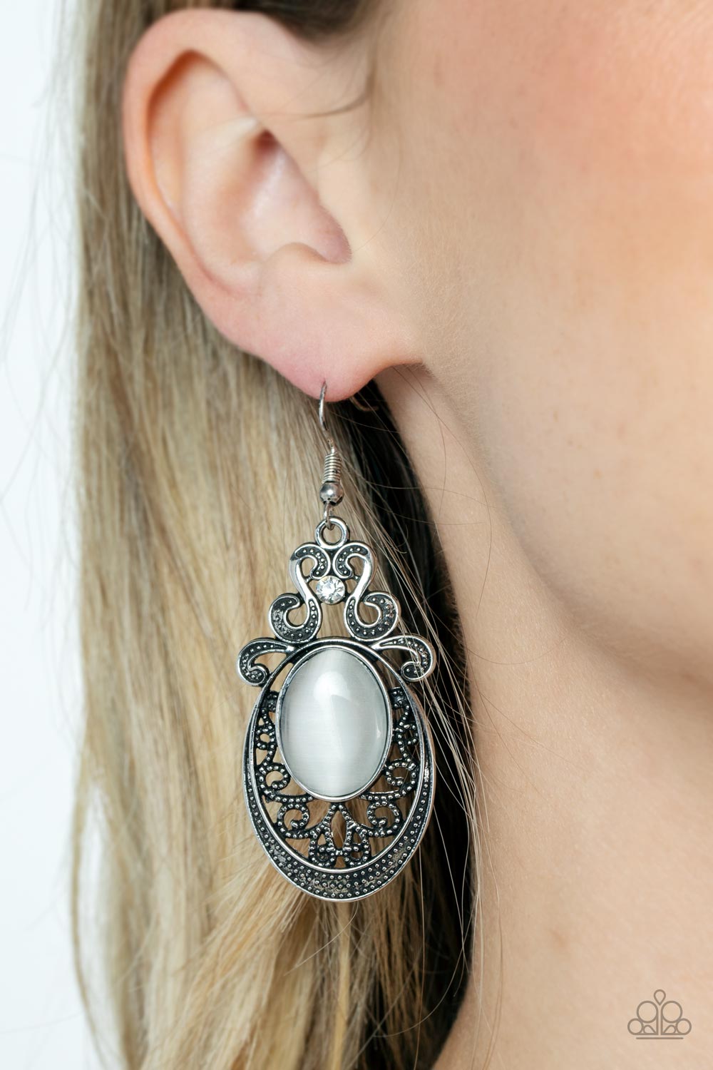 Paparazzi Earrings - Garden Gondola Ride - White