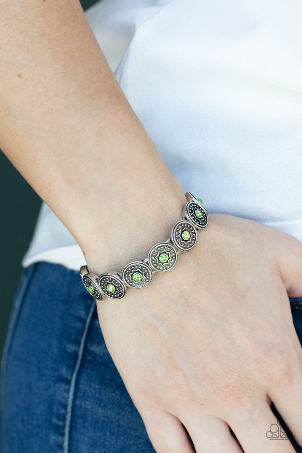 Paparazzi Bracelets - Colorfully Celestial - Green