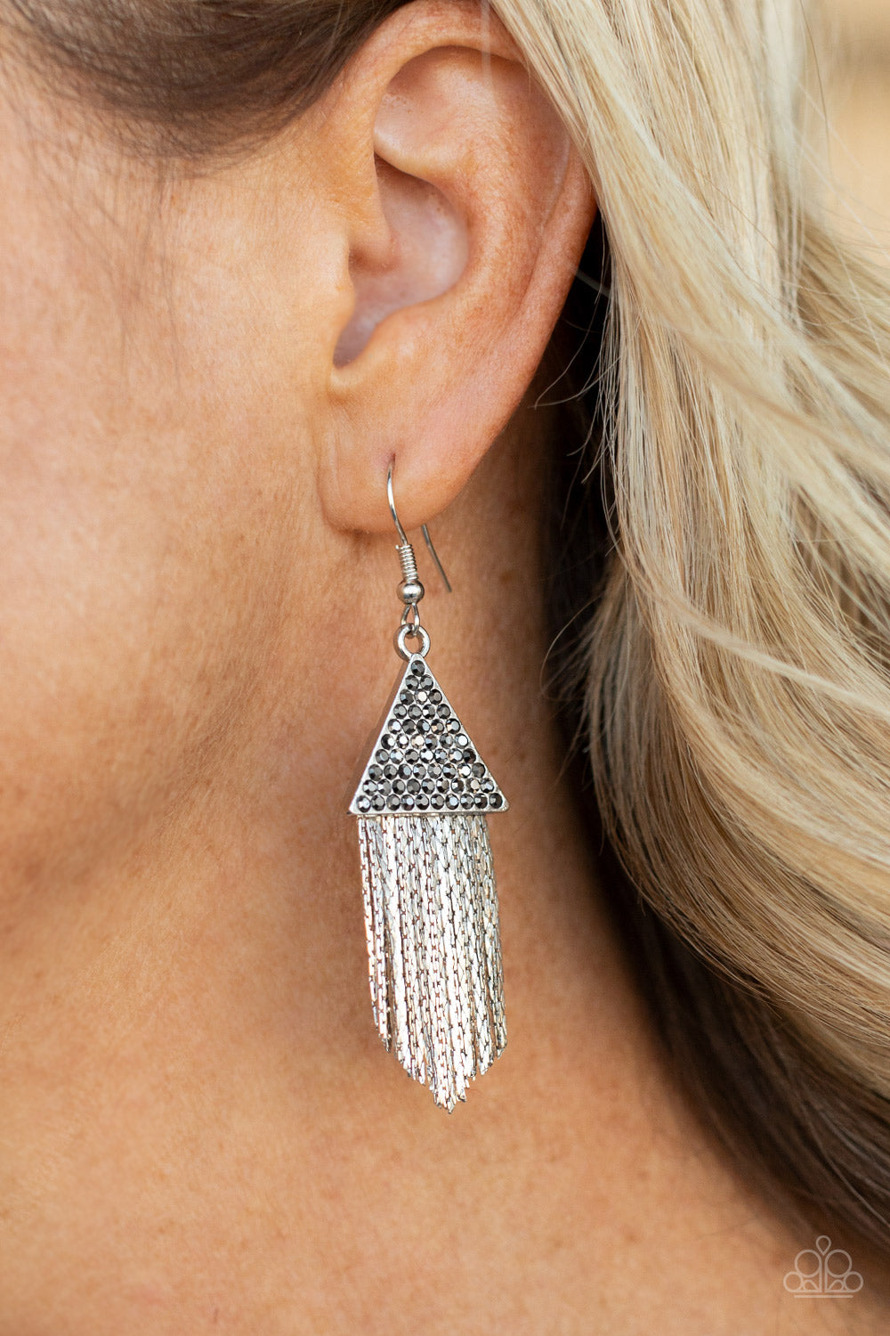Paparazzi Earrings - Pyramid Sheen - Silver