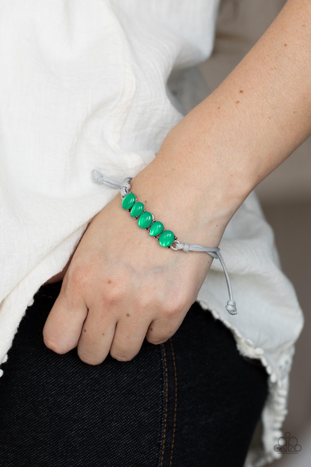 Paparazzi Urban Collection - Opal Paradise - Green
