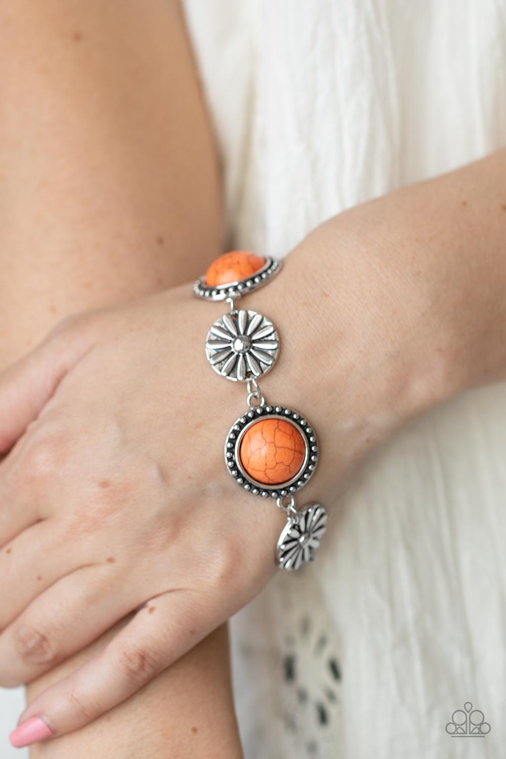 Paparazzi Bracelets - Fredonia Flower Patch - Orange