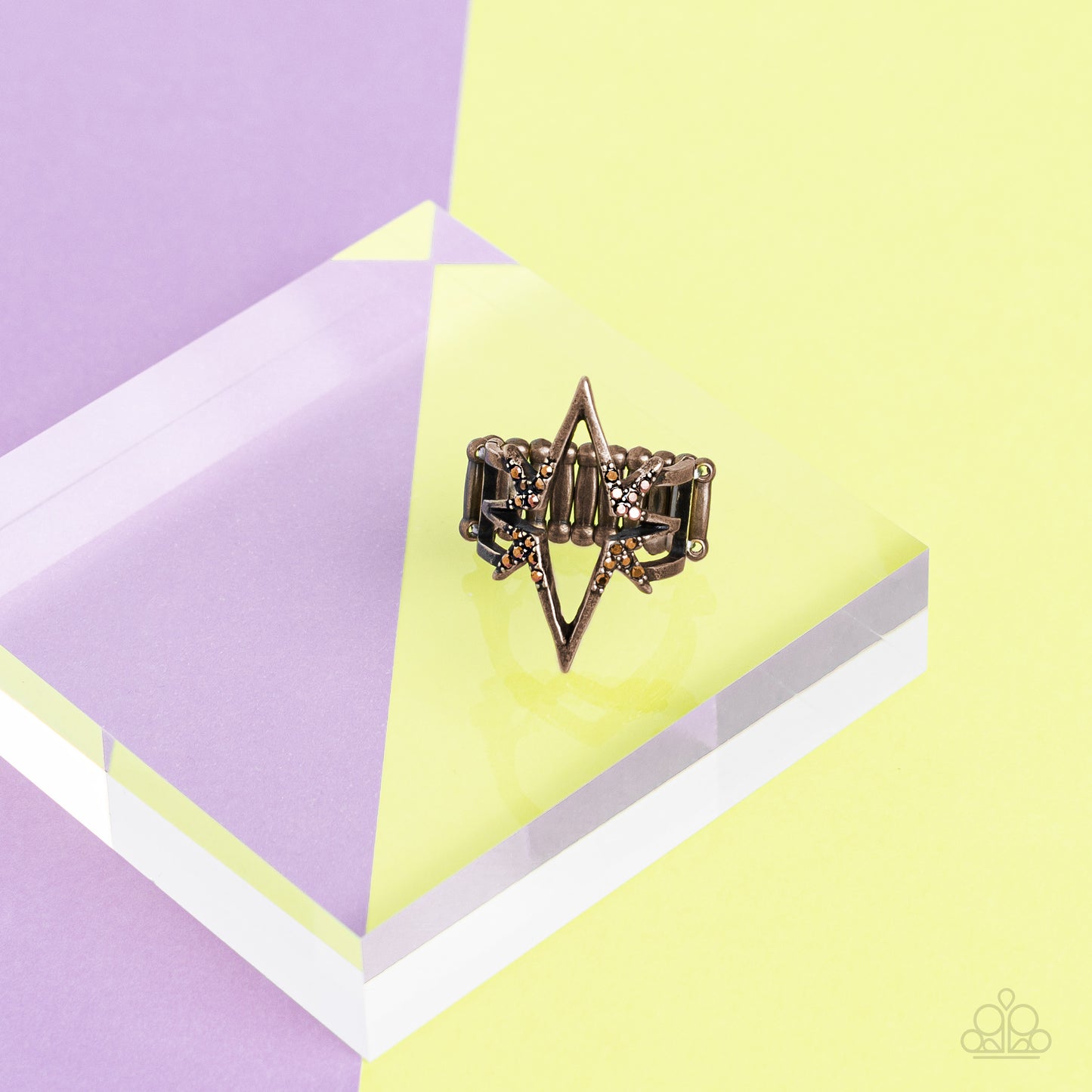 Paparazzi Rings - Extra Electrifying - Brass