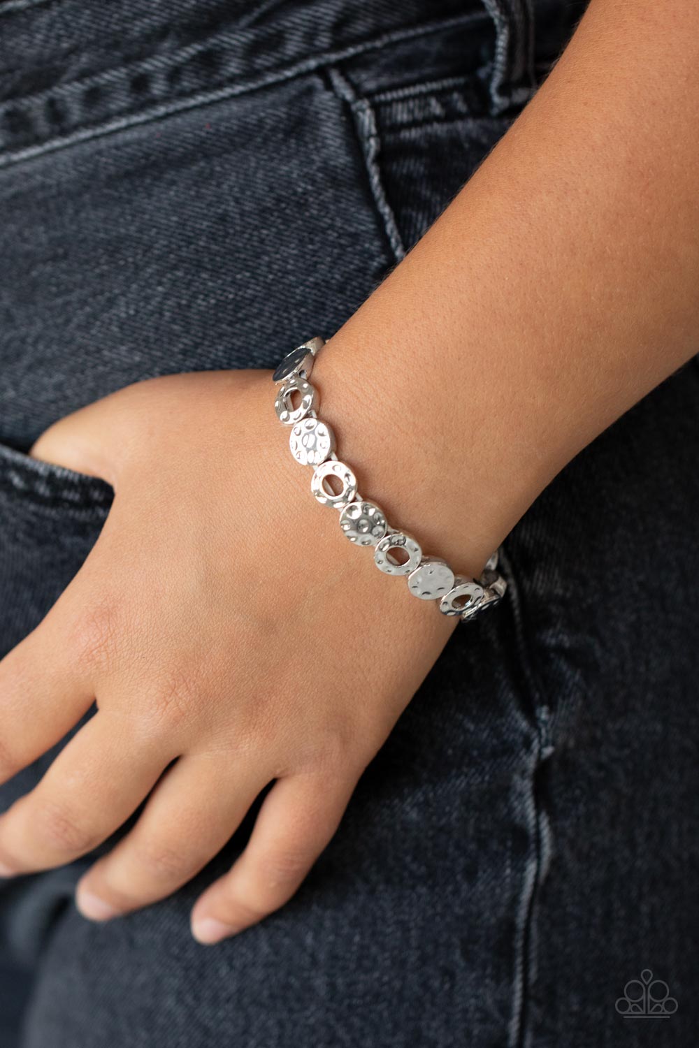 Paparazzi Bracelets - Metro Metalsmith - Silver