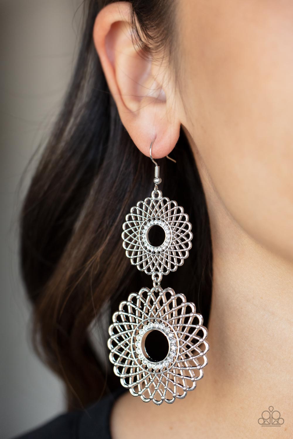 Paparazzi Earrings - Regal Roulette - White