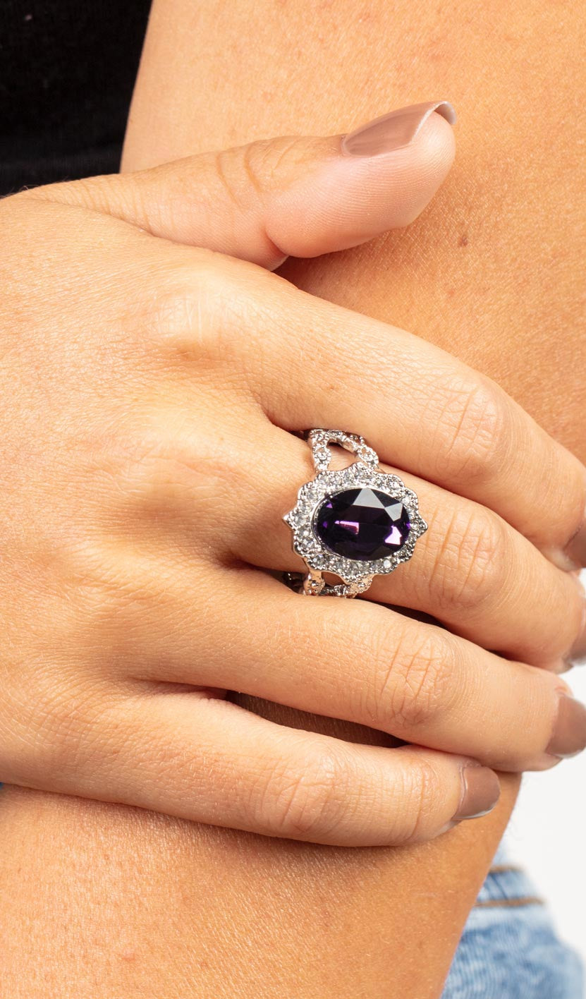 Paparazzi Rings - Oval Office Opulence - Purple