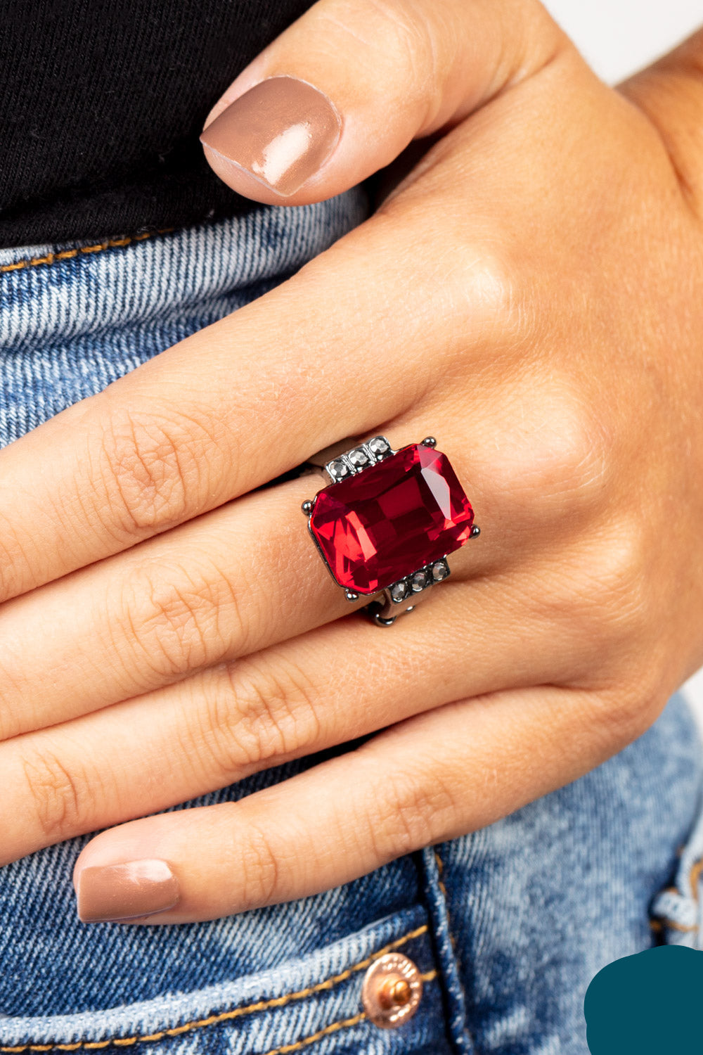 Paparazzi Rings - Epic Proportions - Red