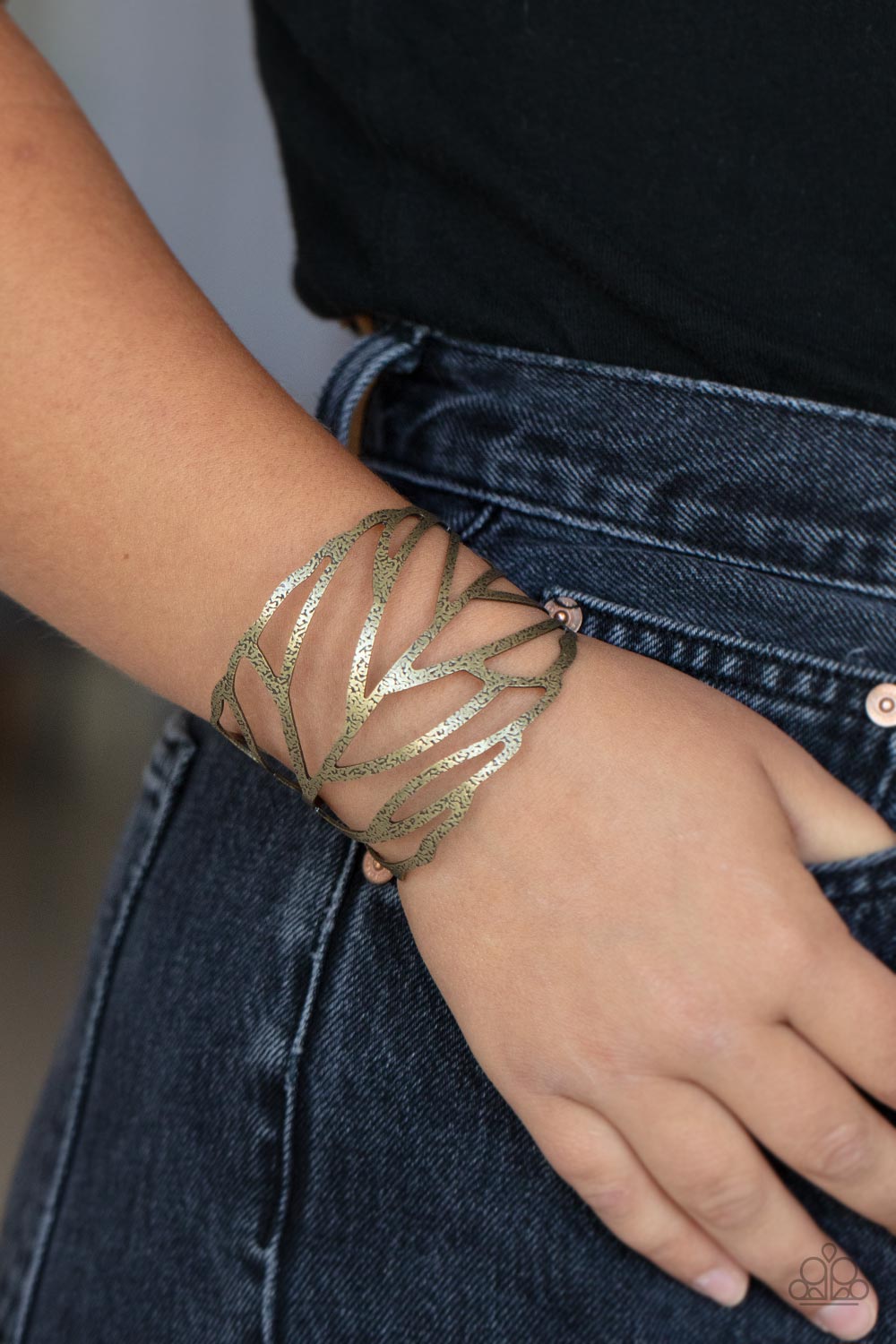 Paparazzi Bracelets - Flock, Stock, and Barrell - Brass