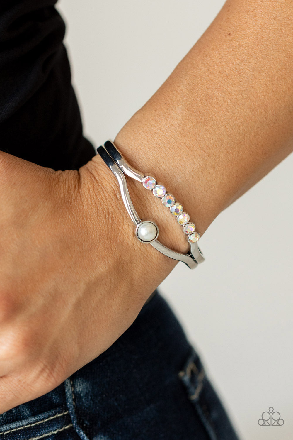 Paparazzi Bracelets - Palace Prize - Multi Cuff