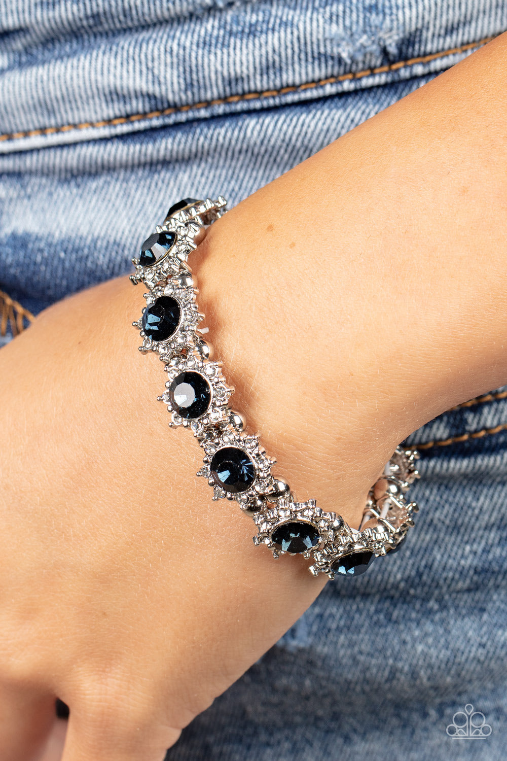 Paparazzi Bracelets - Prismatic Palace - Blue