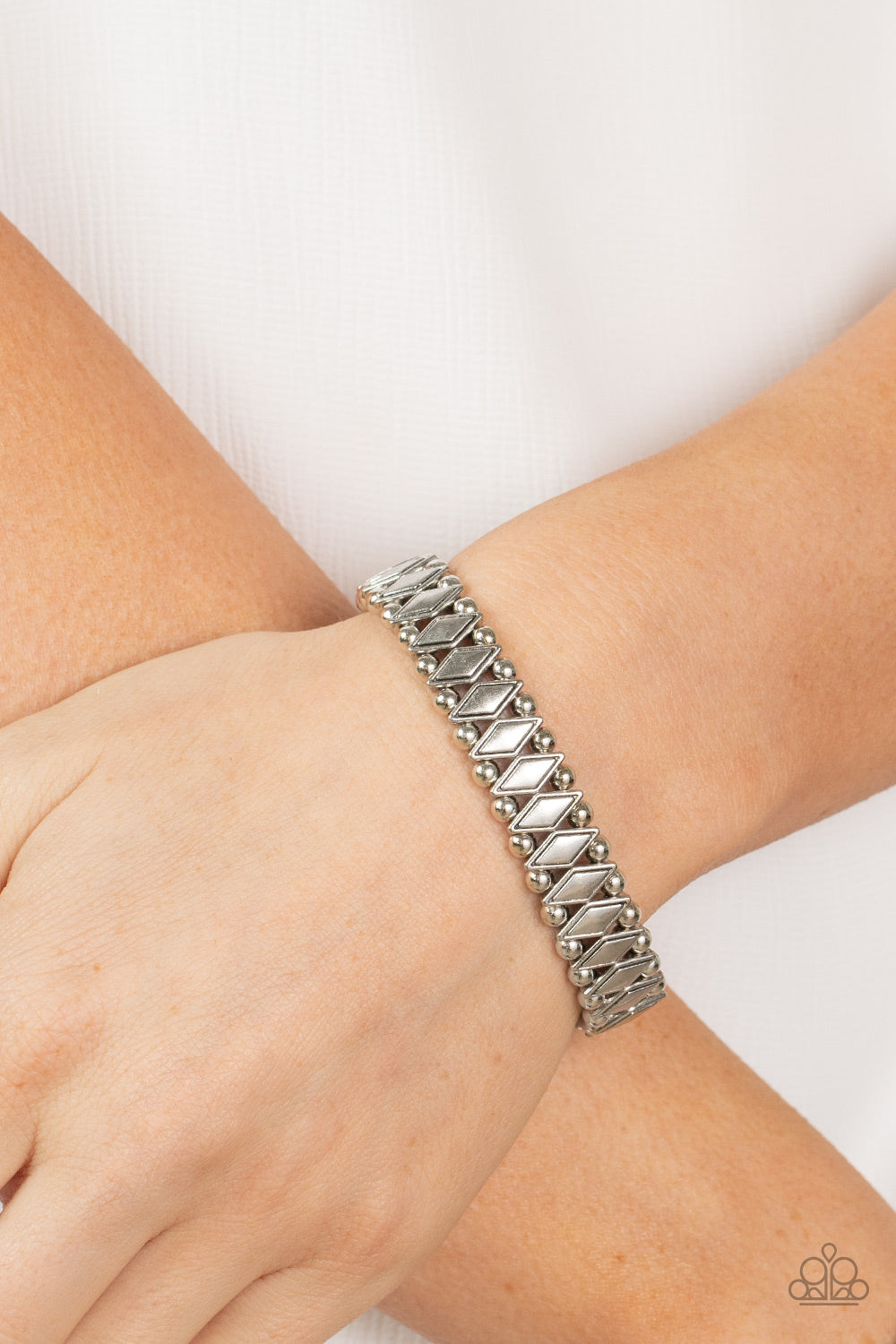 Paparazzi Bracelets - Abstract Advisory - Silver