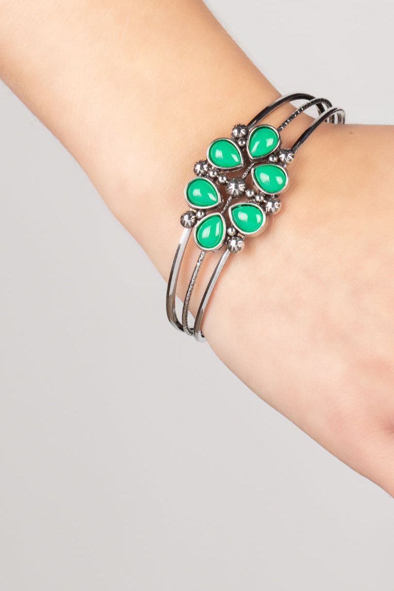 Paparazzi Bracelets - Taj Mahal Meadow - Green