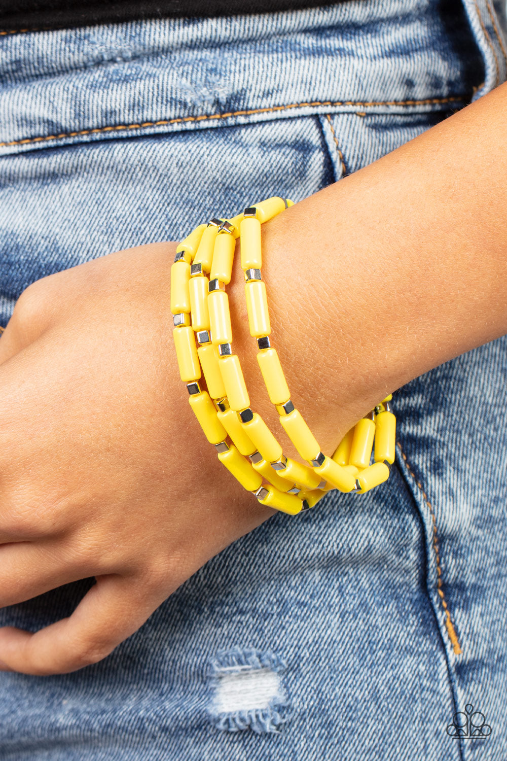 Paparazzi Bracelets - Radiantly Retro - Yellow
