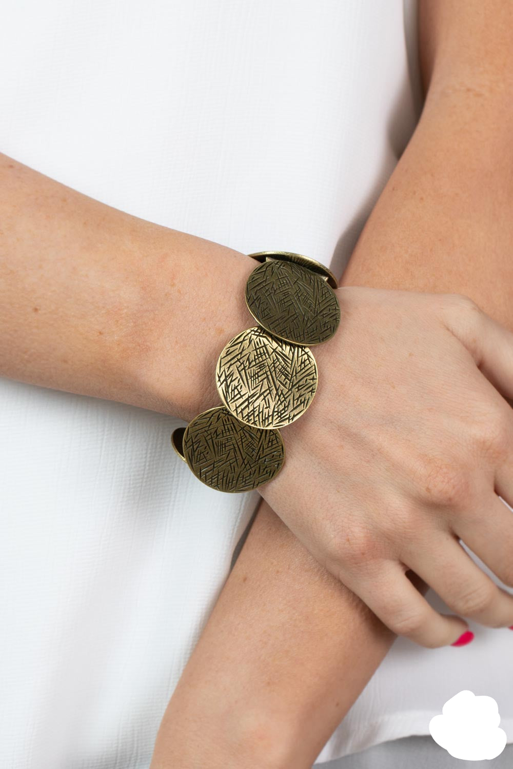 Paparazzi Bracelets - Extra Etched - Brass - B1201