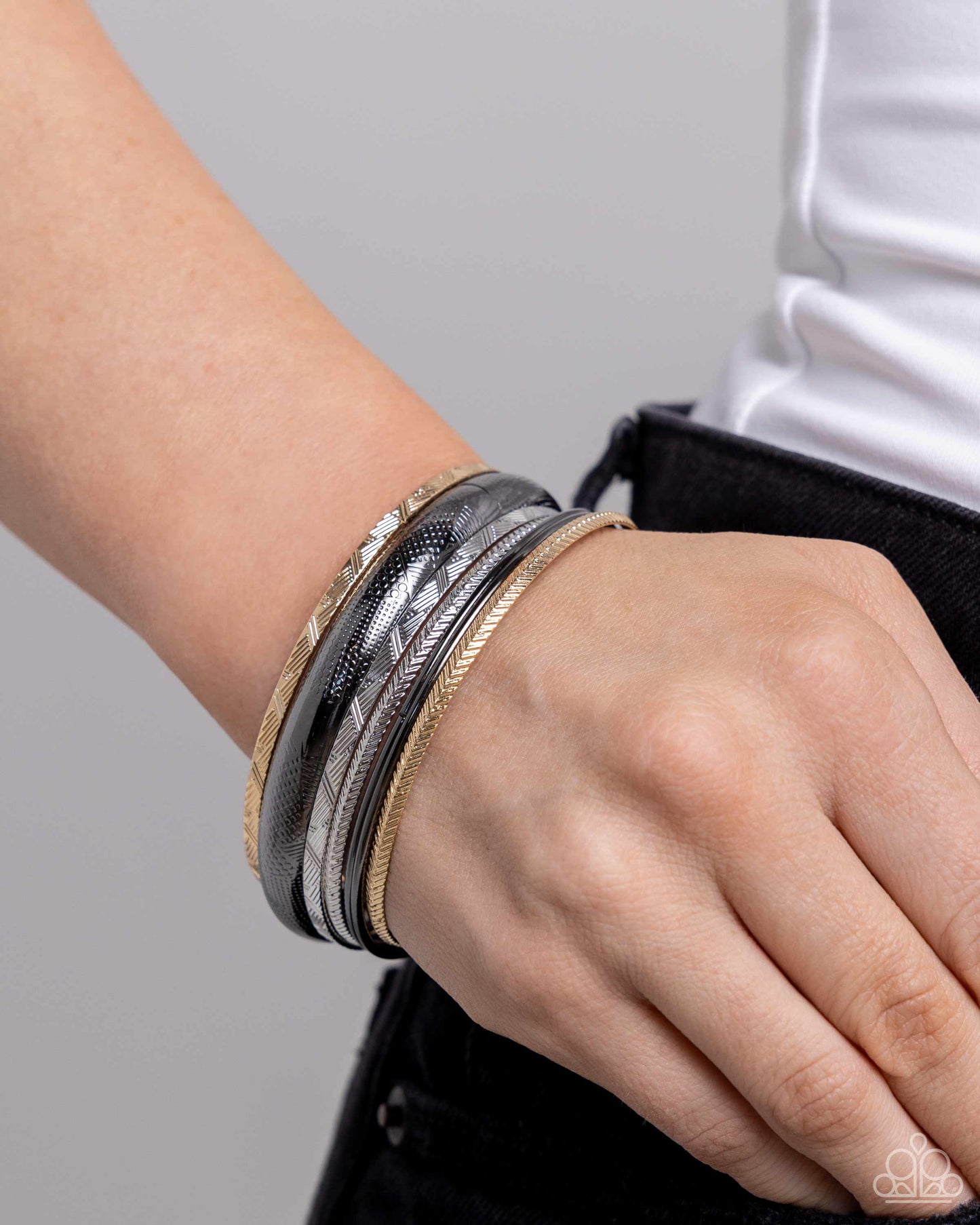 Paparazzi Bracelets - Stackable Stunner - Multi