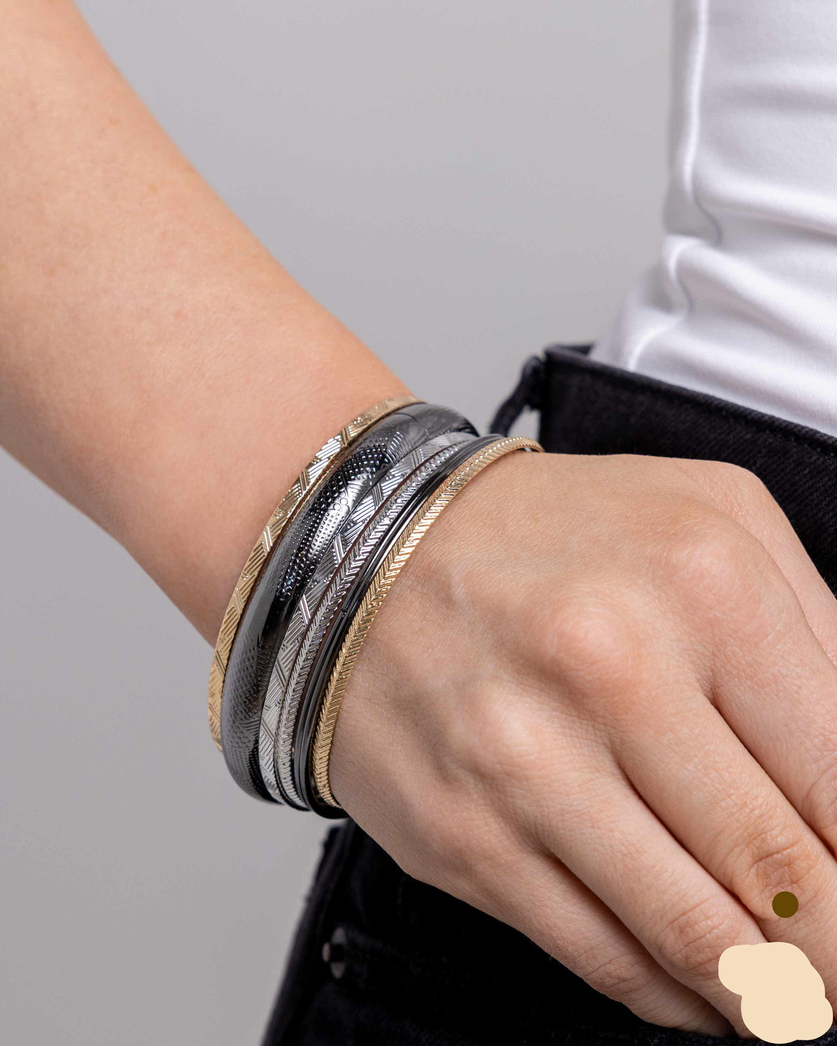 Paparazzi Bracelets - Stackable Stunner - Multi - B212