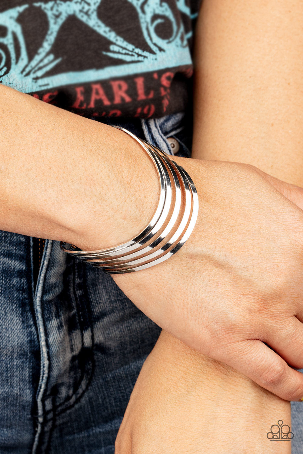Paparazzi Bracelets - Tantalizingly Tiered - Silver