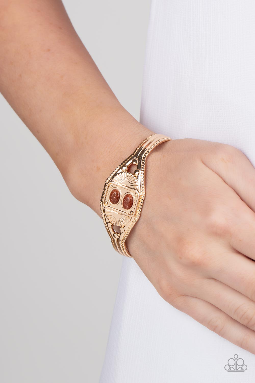 Paparazzi Bracelets - Aztec Allure - Gold