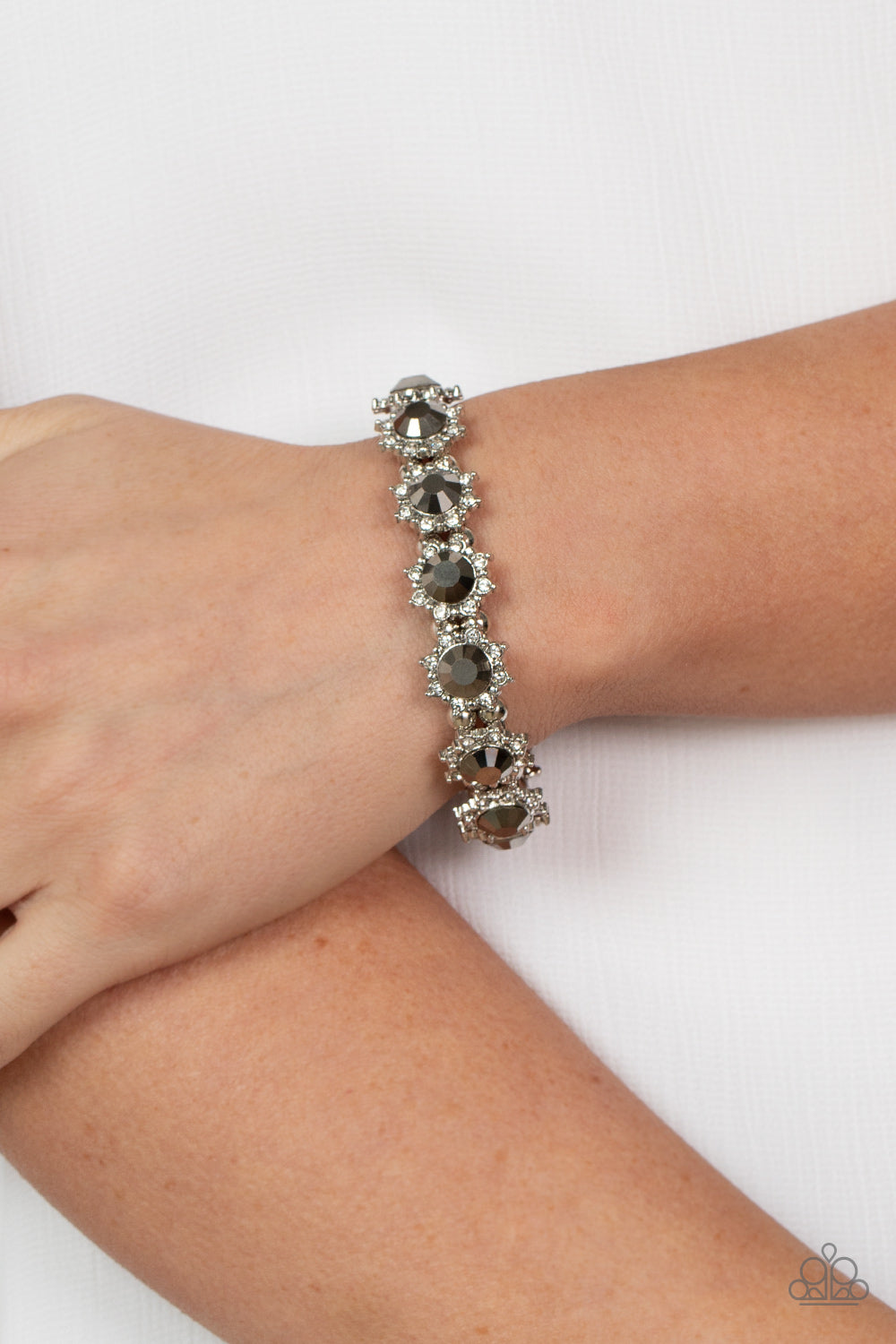 Paparazzi Bracelets- Prismatic Palace - Silver