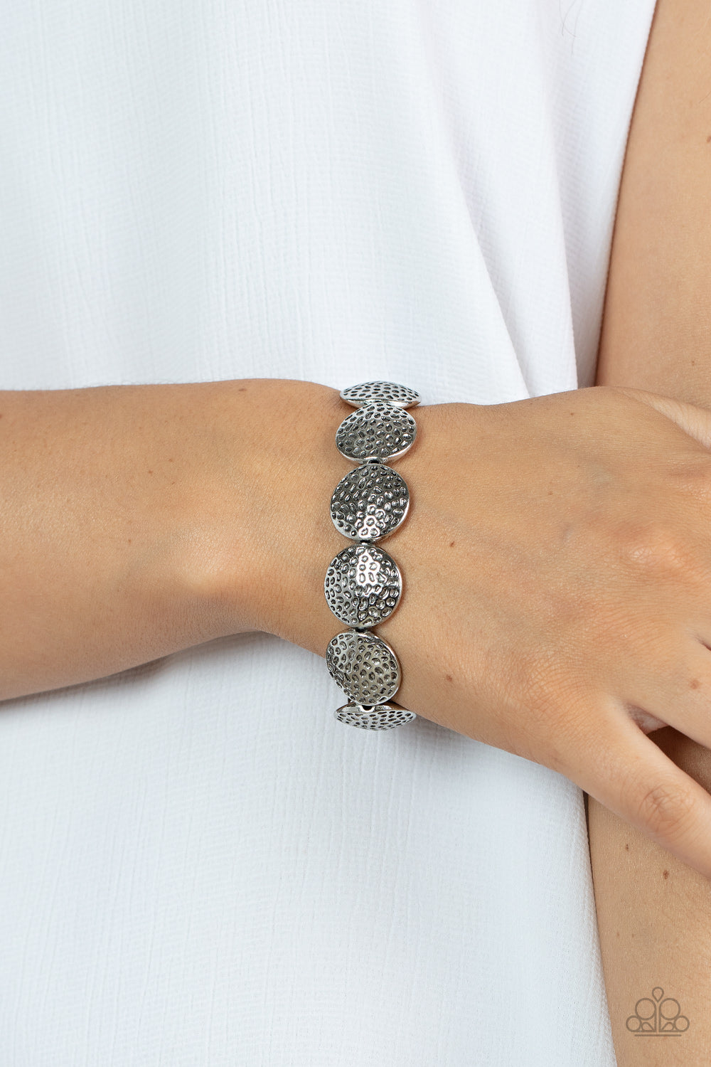 Paparazzi Bracelets - Ancient Animal - Silver