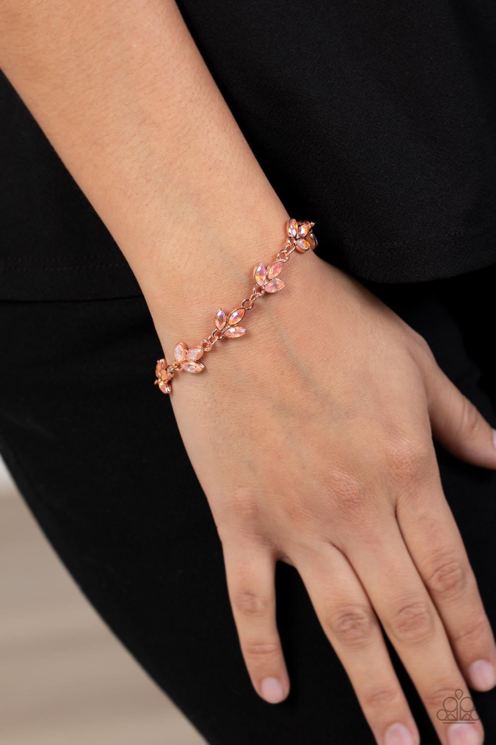 Paparazzi Bracelets - Gala Garland - Copper