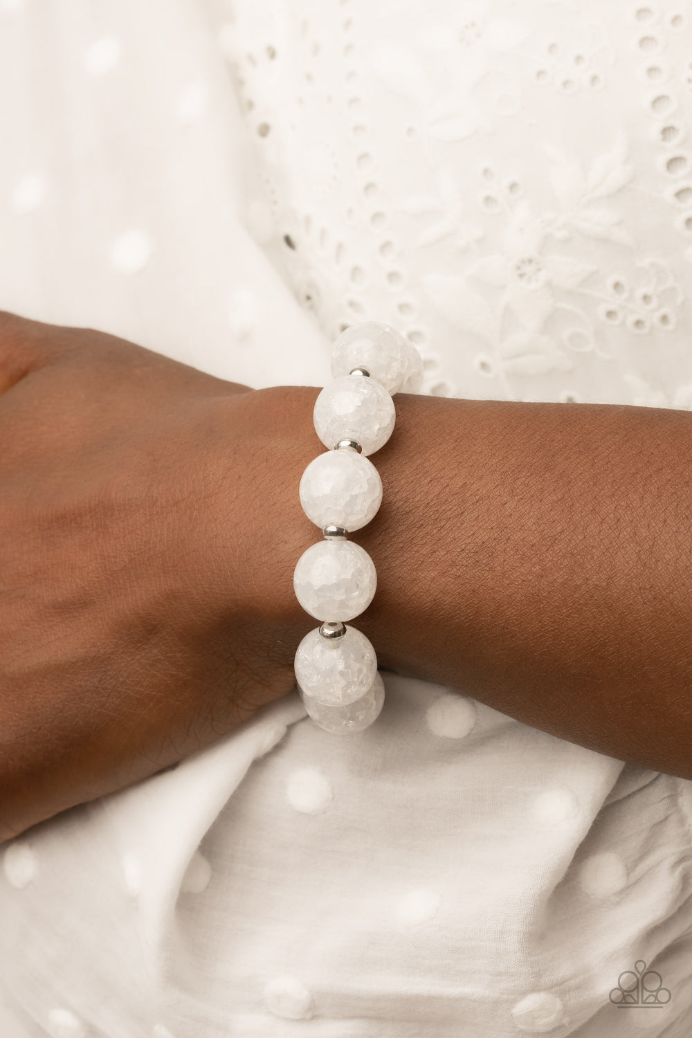 Paparazzi Bracelets - Arctic Affluence - White