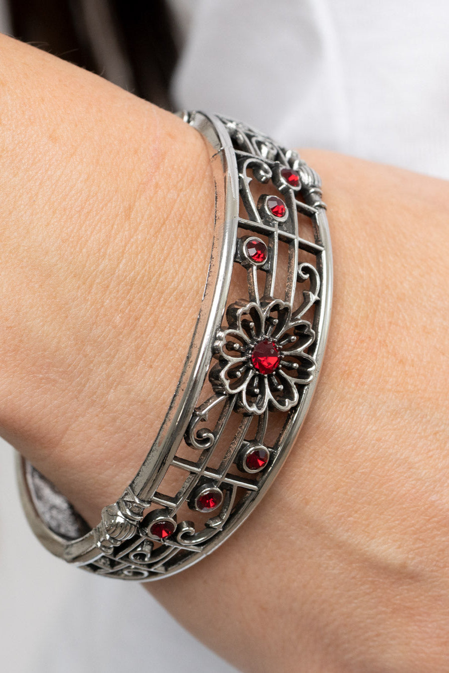 Paparazzi Bracelets - Prairie Musical - Red