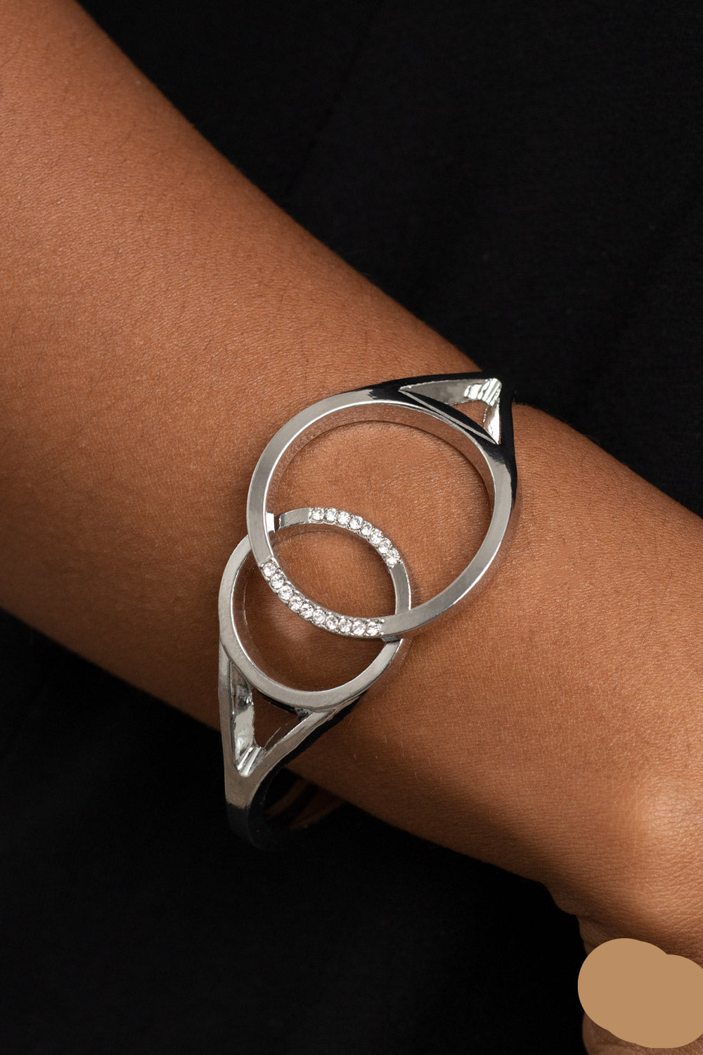 Paparazzi Bracelets - Scope of Expertise - White