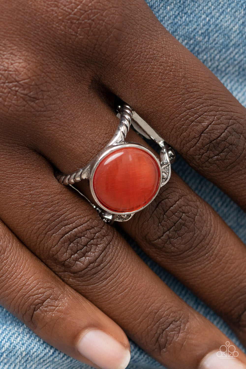 Paparazzi Rings - Clairvoyantly Cats Eye - Orange