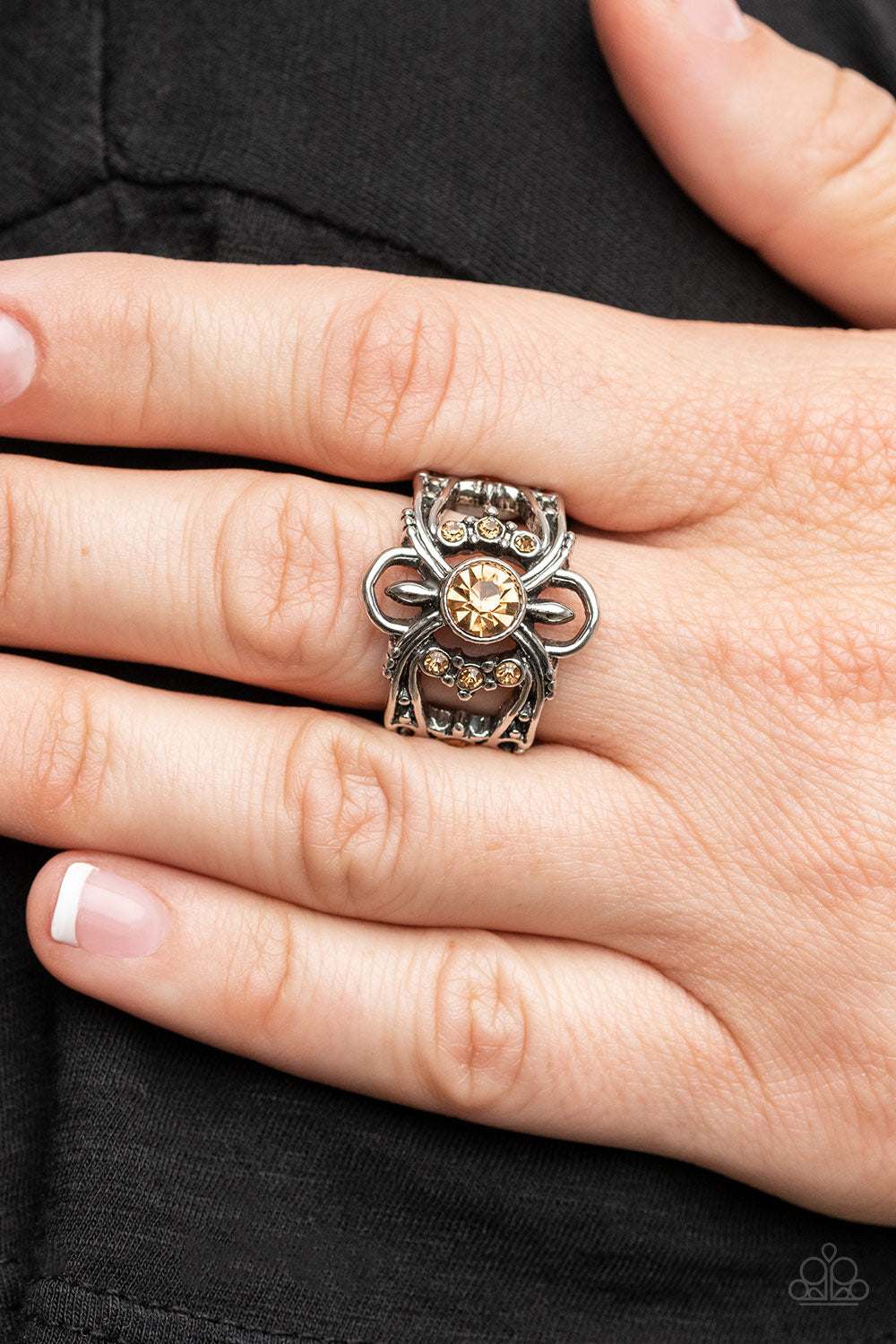 Paparazzi Rings - We Wear Crowns Here - Brown