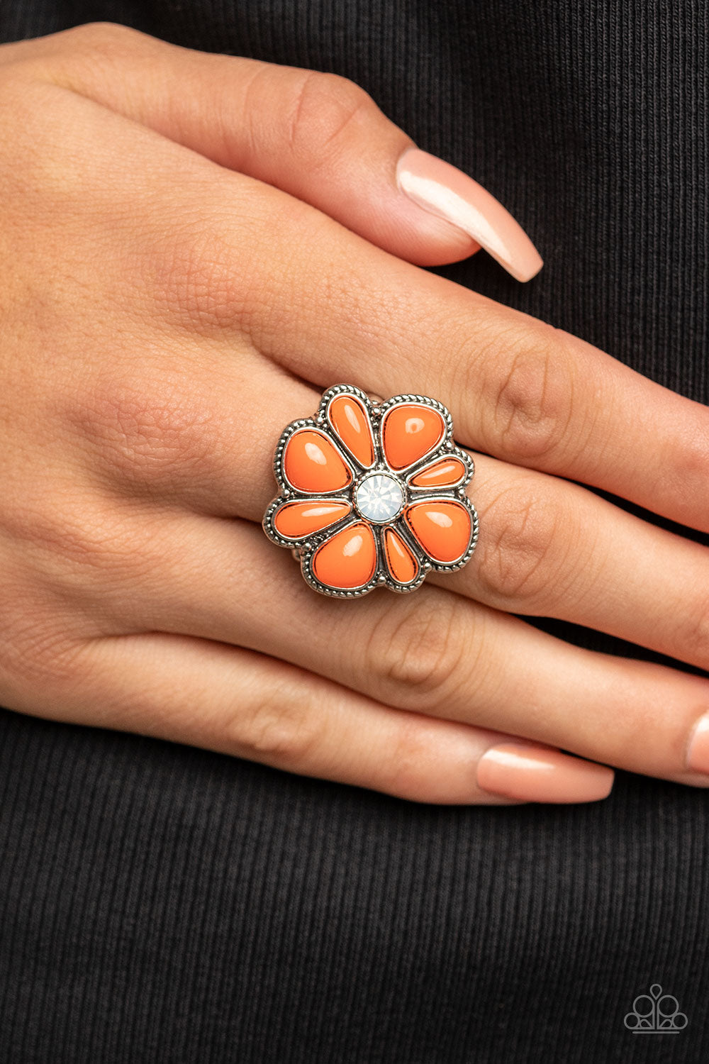 Paparazzi Rings - Meadow Mystique - Orange