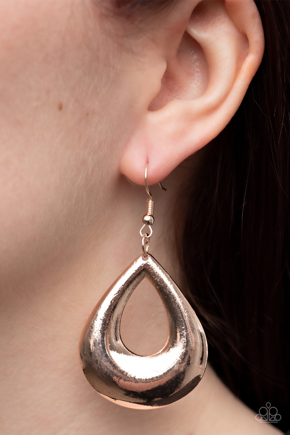 Paparazzi Earrings - Laid-Back Leisure - Rose Gold