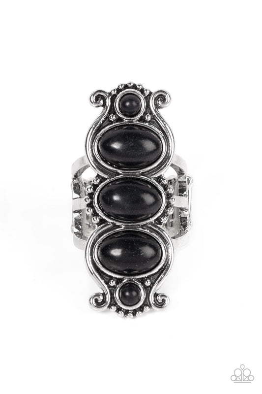 Paparazzi Rings - Roswell Relic - Black