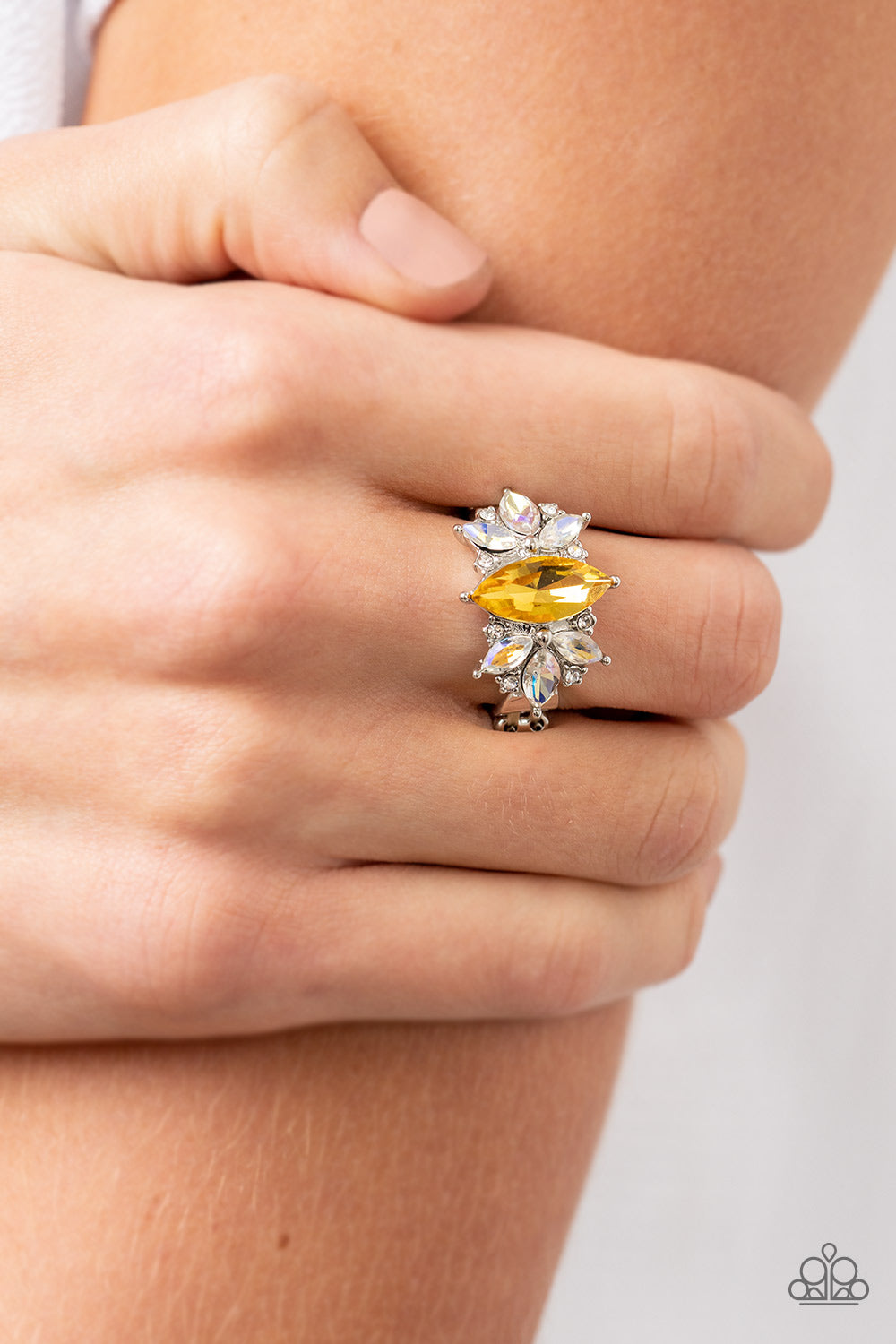 Paparazzi Rings - Luxury Luster - Yellow
