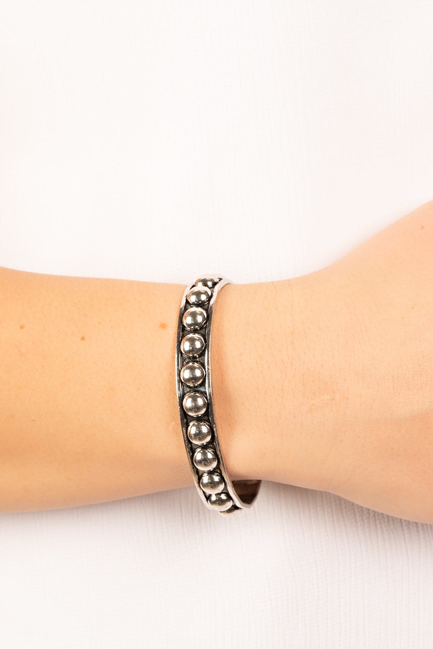 Paparazzi Bracelets - Clear as STUD - Silver