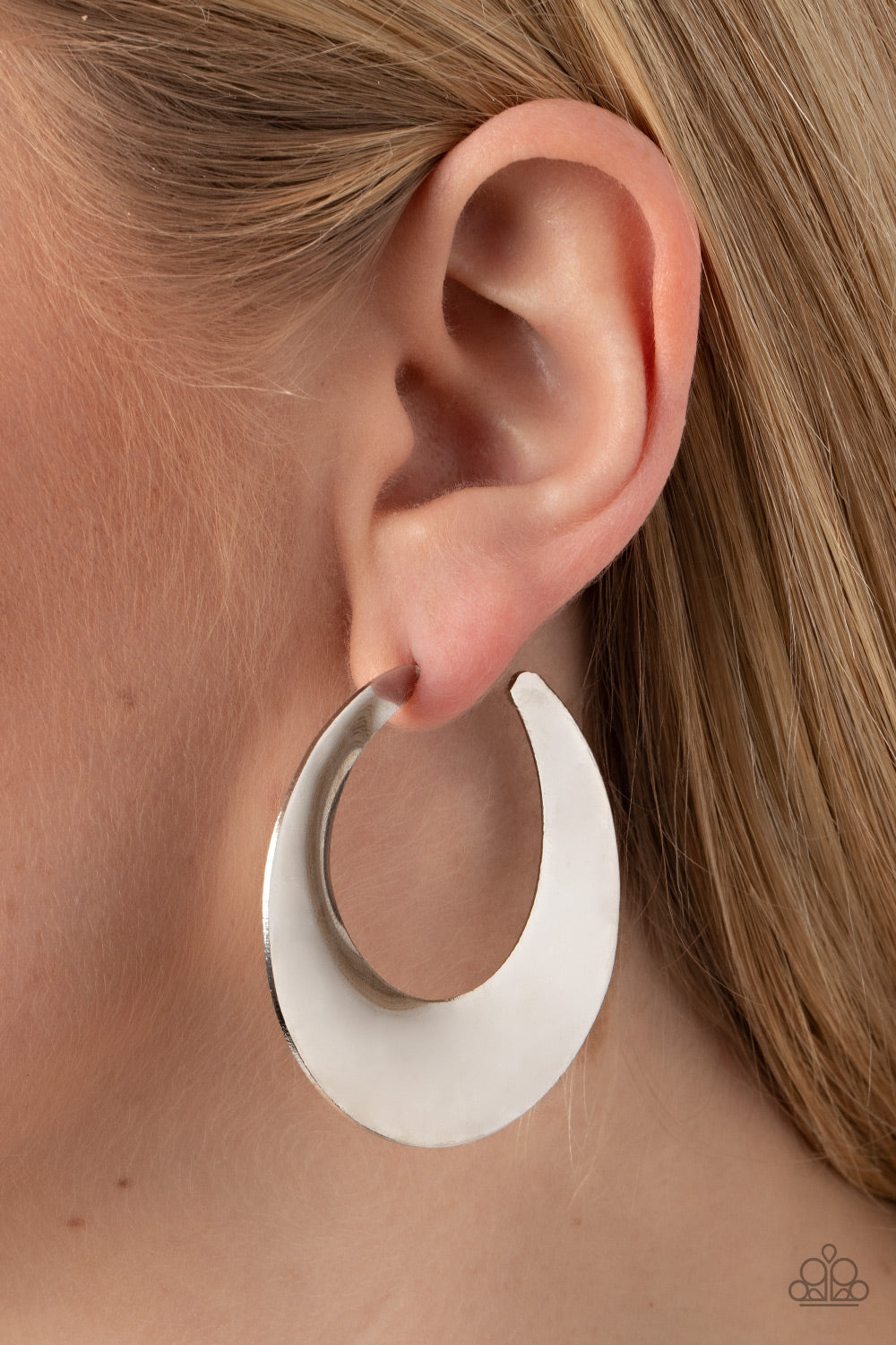 Paparazzi Earrings - Power Curves - Silver